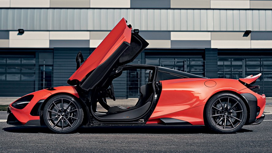 McLaren 765 LT