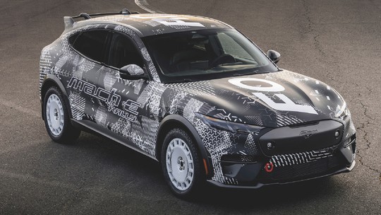 Ford Mustang Mach E-Rally quer provar que SUVs elétricos podem encarar trilhas e lama