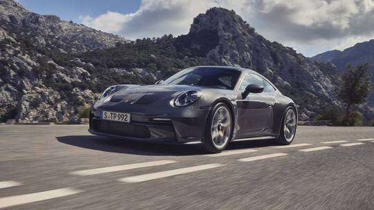 Porsche 911 GT3 Touring "perde" asa, mantém câmbio manual e será vendido no Brasil