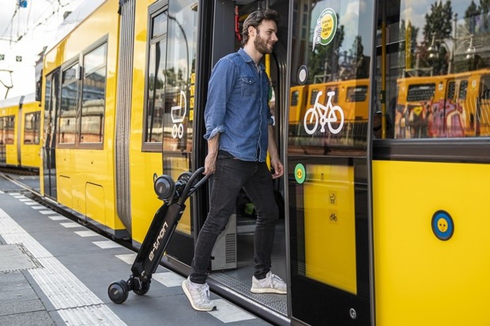 Veículo pode ser carregado em outros meios de transporte (Foto: Divulgação) — Foto: Auto Esporte