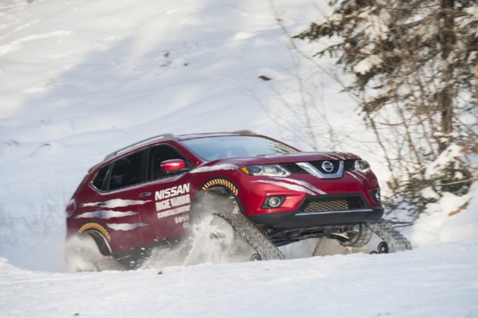 Nissan apresenta conceito do Rogue Warrior com esteiras de neve (Foto: Divulgação) — Foto: Auto Esporte