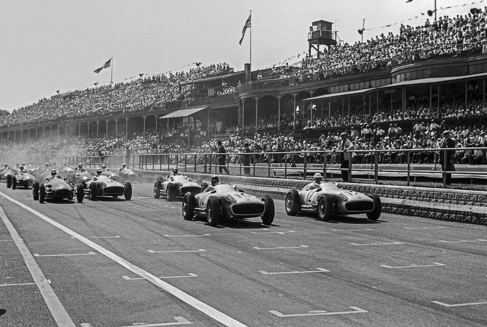 Temporada de 1955 da Fórmula 1; Mercedes foi dominante e venceu cinco das sete provas — Foto: Getty Images