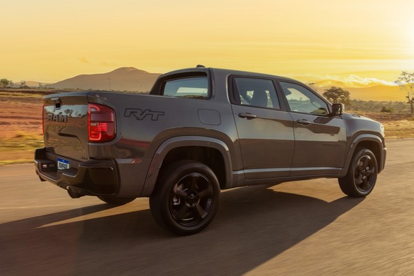 Ram Rampage R/T: 5 razões para comprar e 5 motivos para fugir