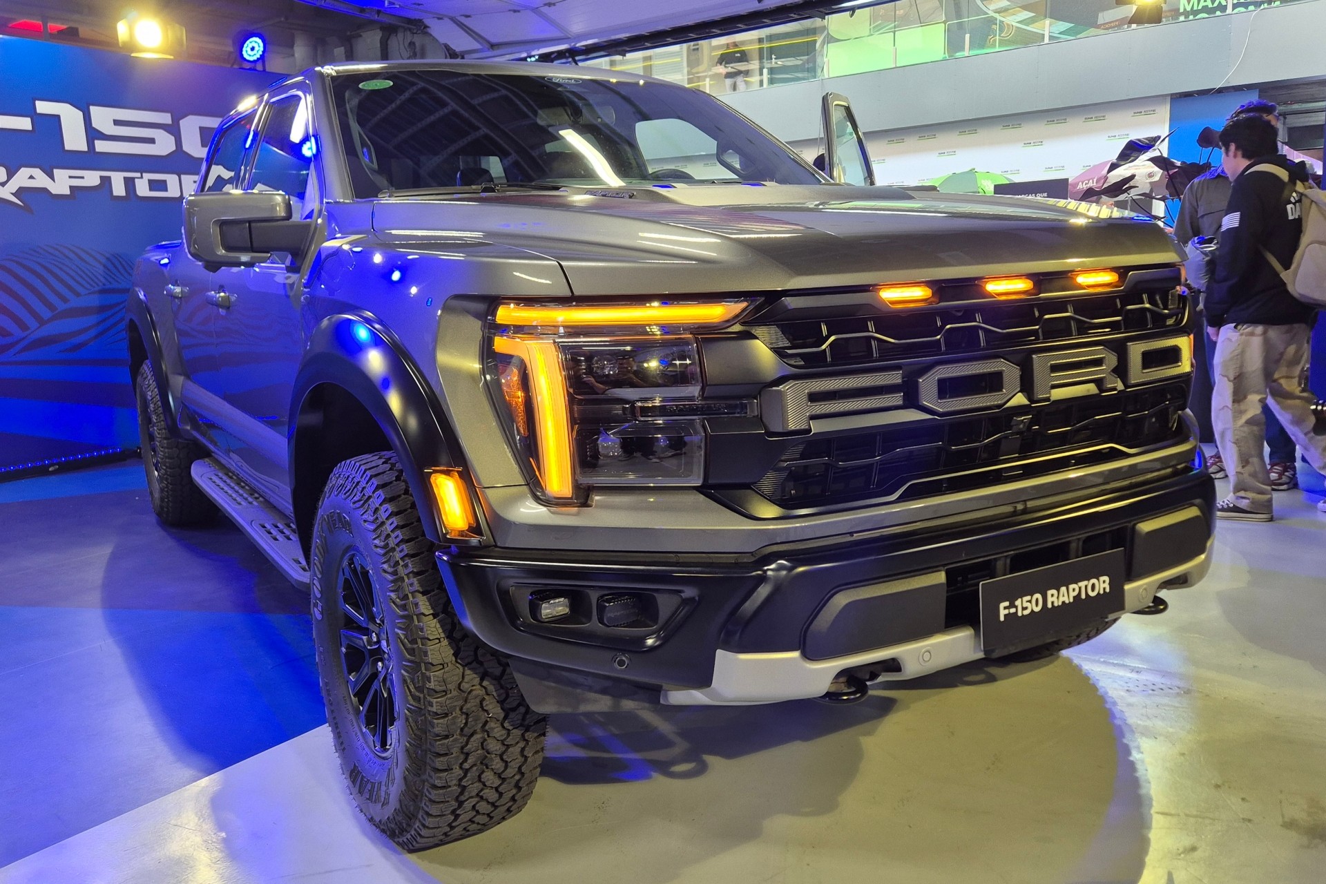 Ford F-150 Raptor chega ao Brasil em 2027 com motor V6 biturbo