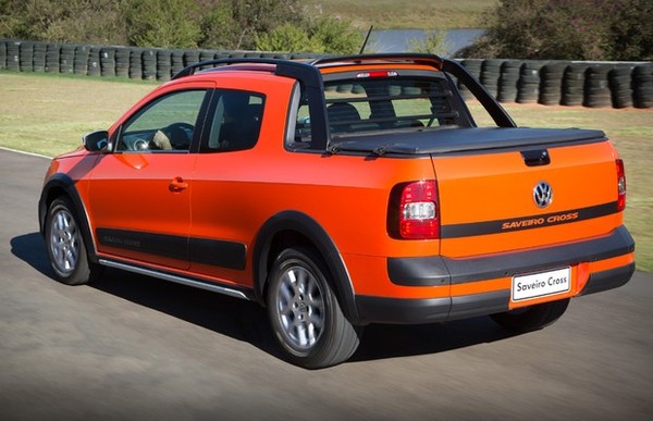 Aceleramos na pista a Volkswagen Saveiro Cross Cabine Dupla