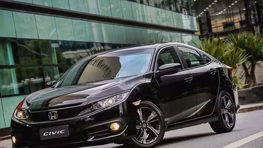 5 sedãs usados com motor 2.0 e bastante espaço a partir de R$ 16,5 mil