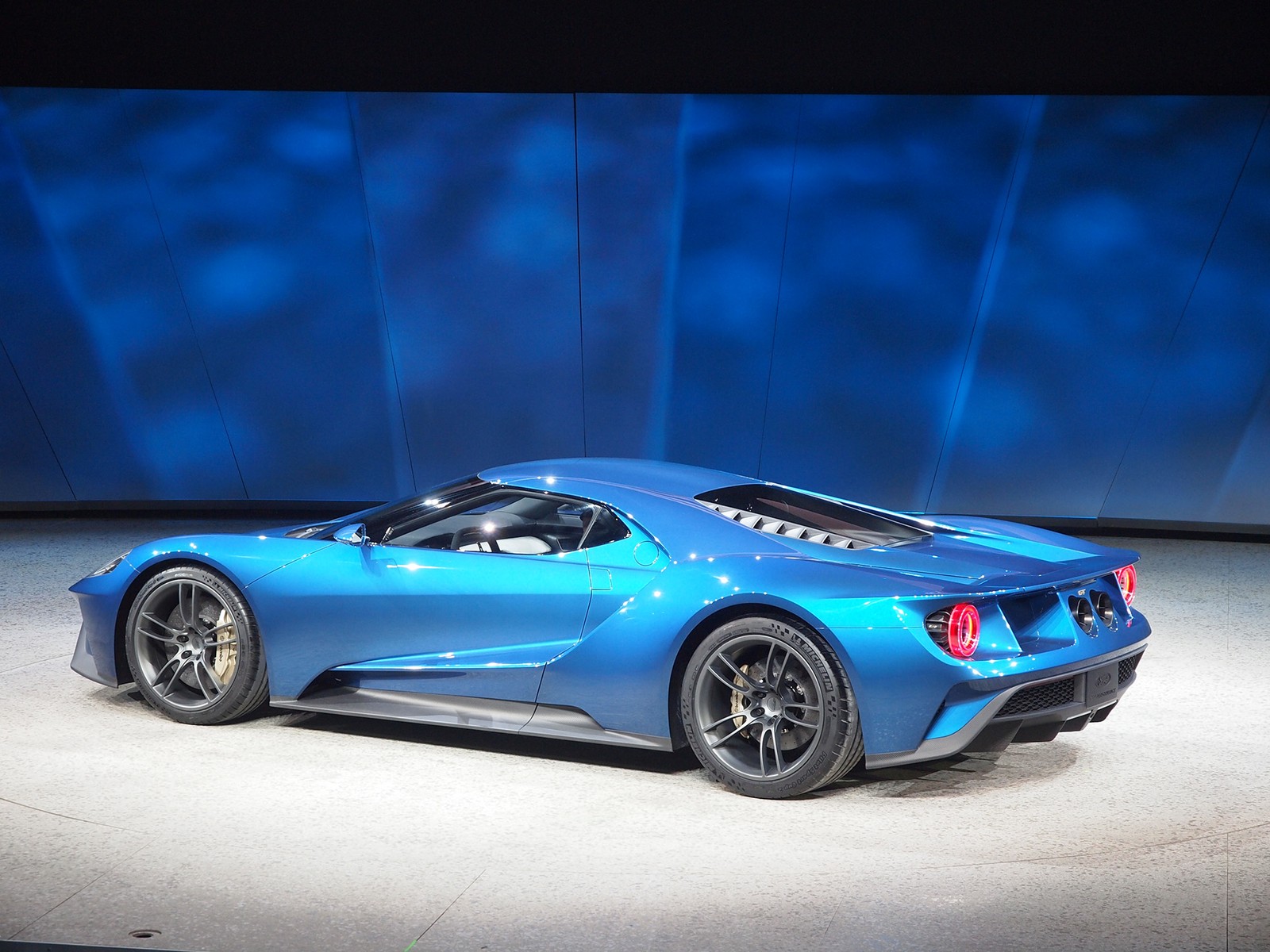 Ford GT no Salão de Detroit 2015
