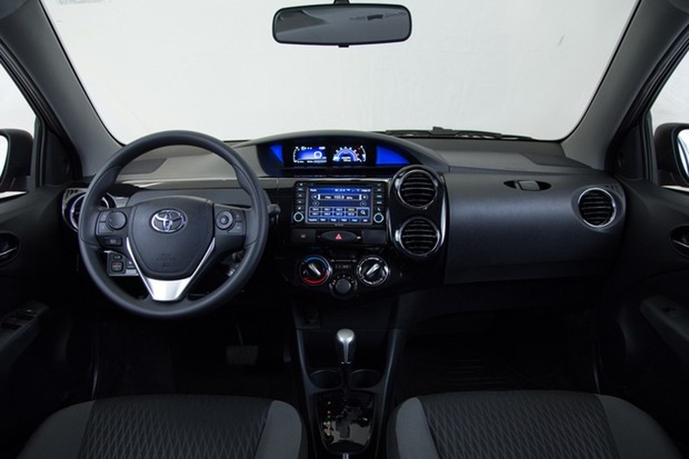 Central multimídia é um dos destaques da edição Ready (Foto: Divulgação) — Foto: Auto Esporte