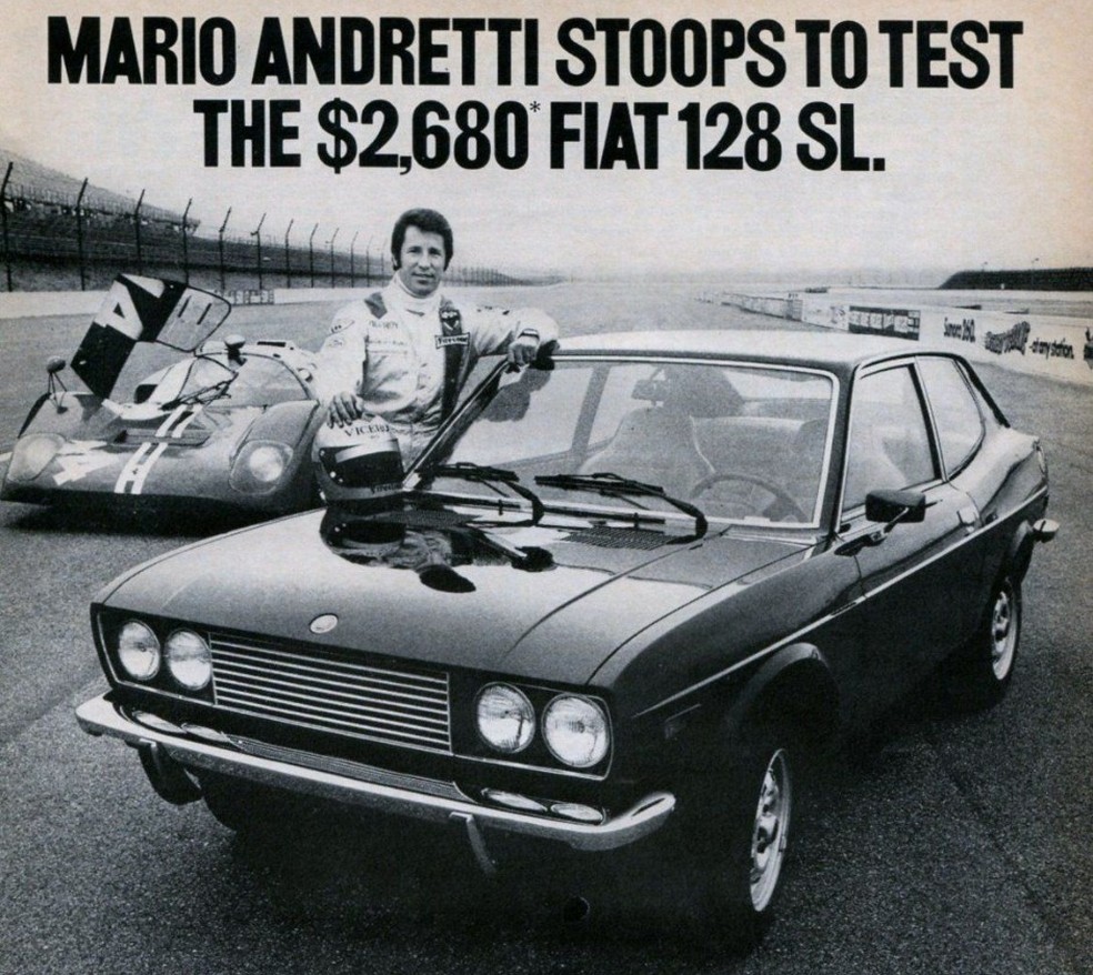 O americano Mario Andretti posa ao lado de um Fiat 128 SL (Foto: Reprodução) — Foto: Auto Esporte