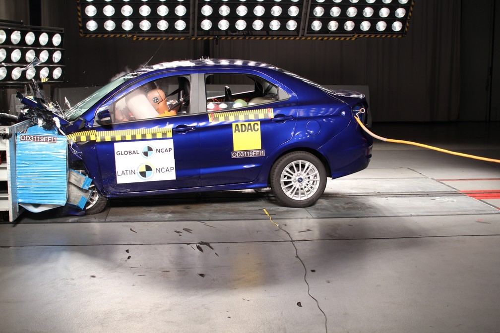 Ford Figo ficou com 4 estrelas em teste de colisão — Foto: Divulgação