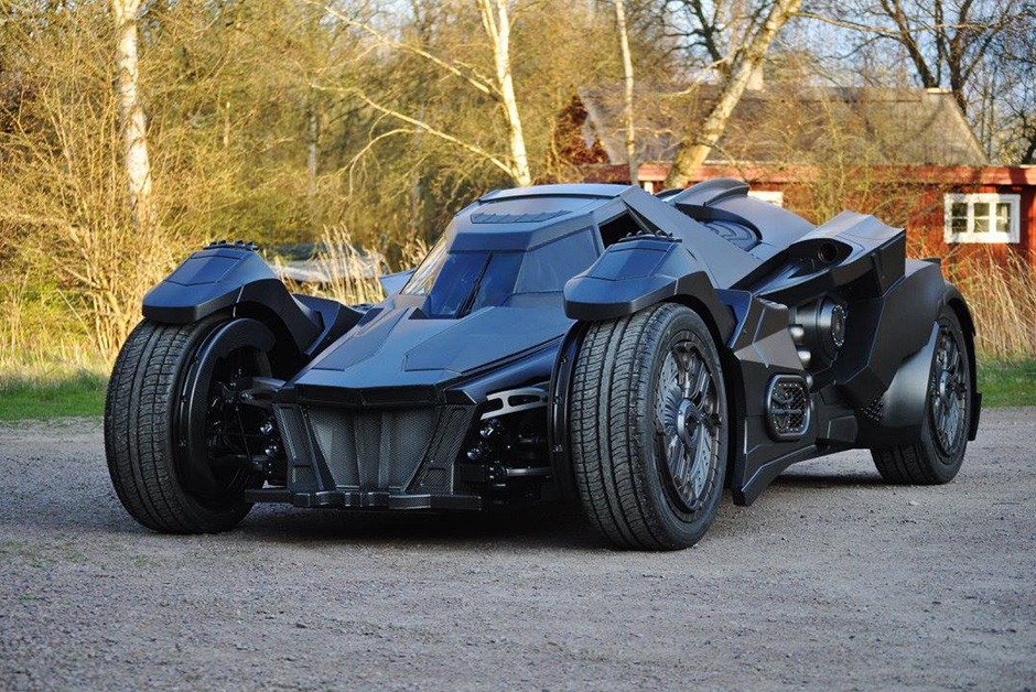 Batmóvel do game Arkham Knight criado para a equibe Galag