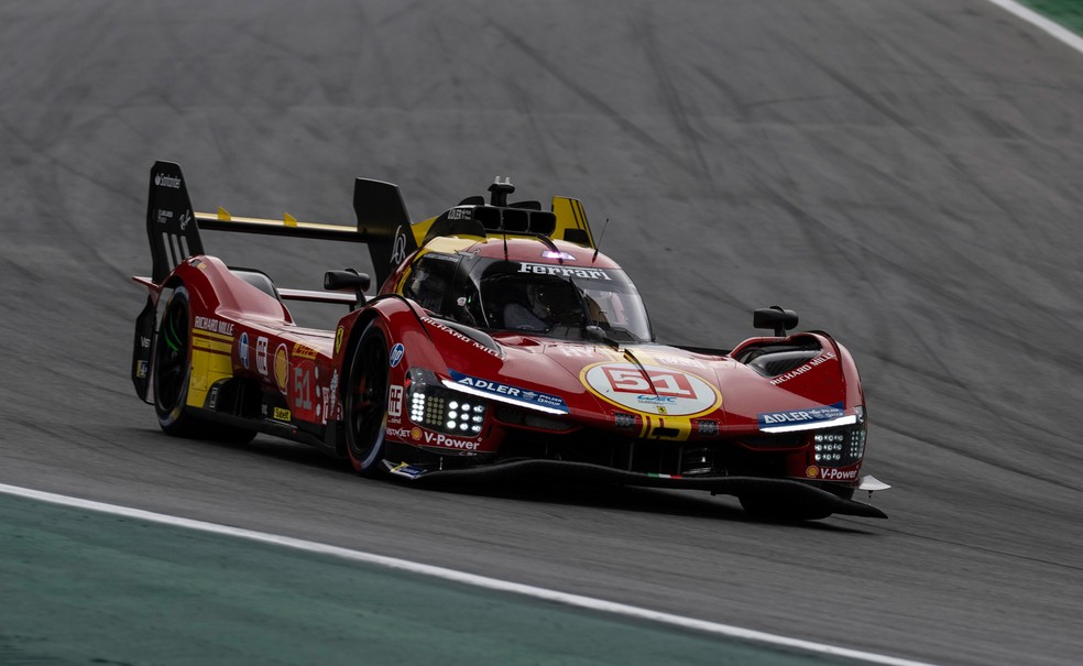 Carro da Ferrari que disputa as 6 Horas de São Paulo da WEC — Foto: Divulgação