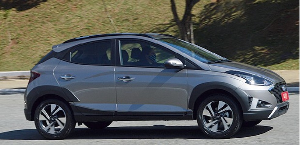 Hyundai HB20x (Foto: André Schaun) — Foto: Auto Esporte