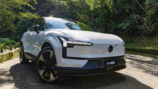 Volvo XC60 elétrico e EX30 aventureiro são confirmados e surgem em breve 