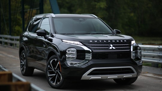 Mitsubishi Outlander PHEV será lançado no Brasil em 2025, diz chefão