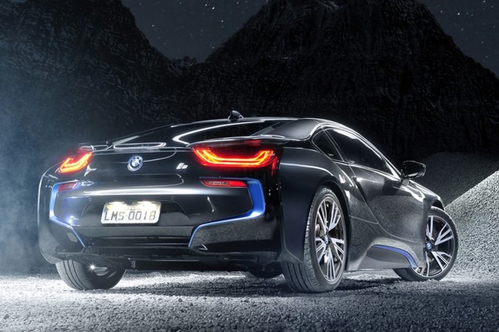 BMW i8 (Foto: Leonardo Sposito / Auto News Brasil) — Foto: Auto Esporte