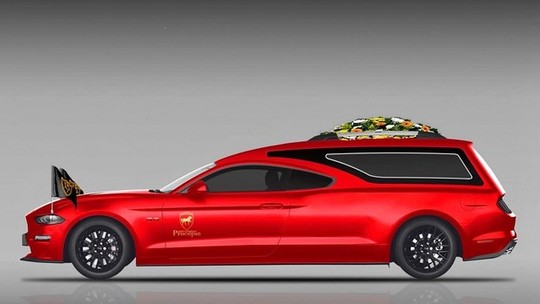 Um Ford Mustang funerário: é o que promete essa empresa brasileira