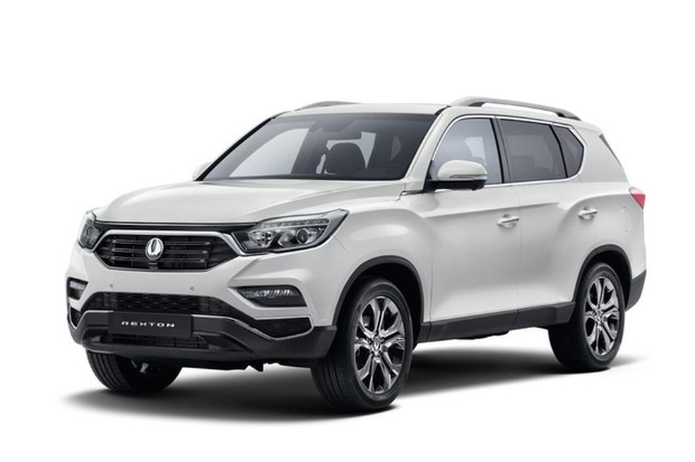 Arcos de rodas esculpidos marcam a lateral do novo SsangYong Rexton (Foto: Divulgação) — Foto: Auto Esporte