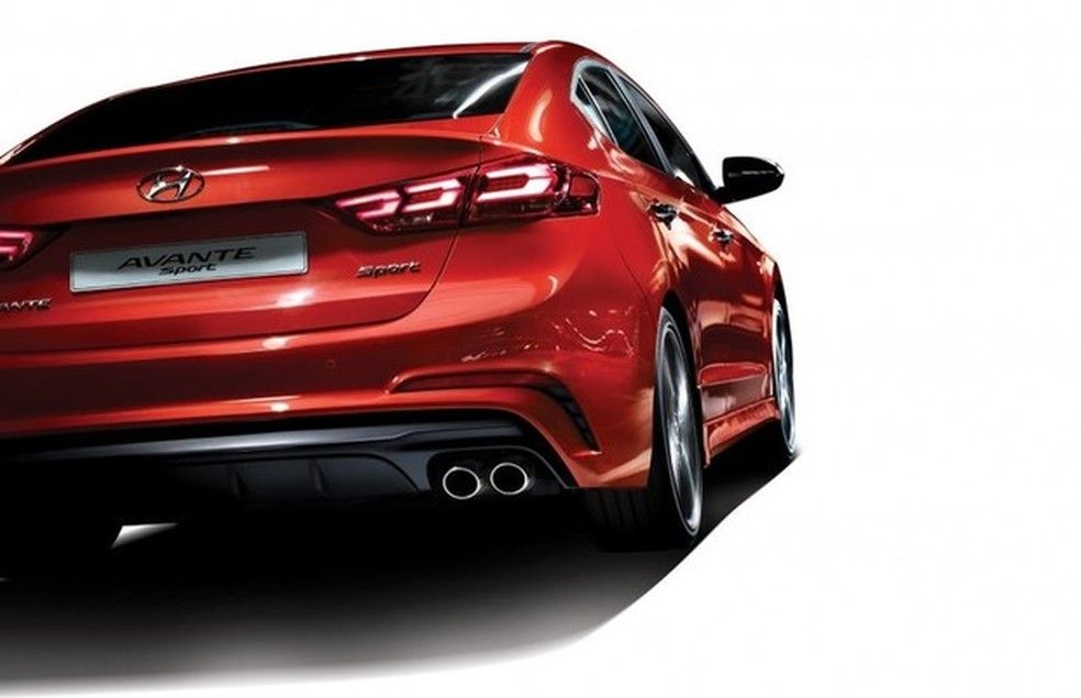 Traseira do Hyundai Elantra Sport 2017 (Foto: Divulgação) — Foto: Auto Esporte