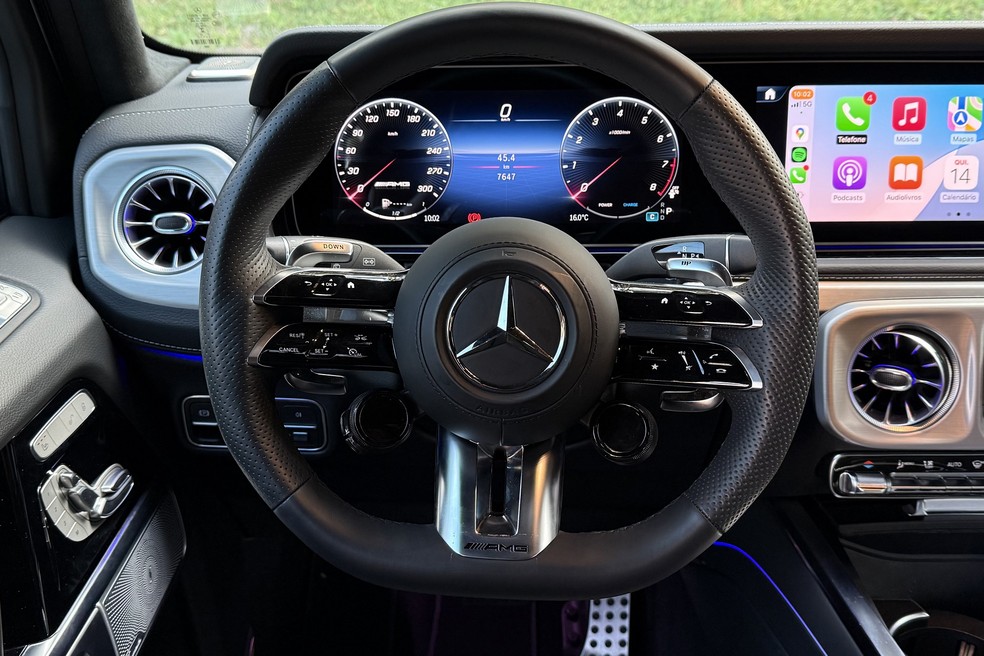 Todos os materiais podem ser customizados no interior do Classe G — Foto: Cauê Lira/Auto News Brasil
