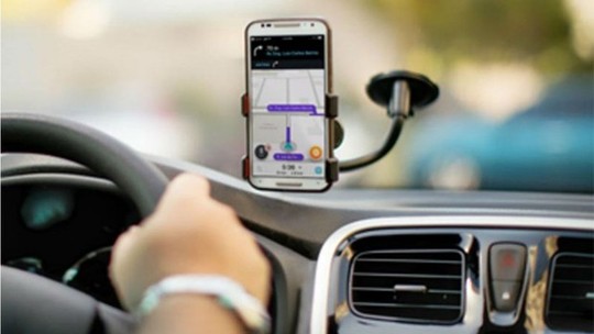 Substituir seguro por proteção veicular pode ser cilada para motoristas de apps