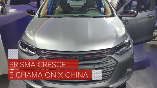 Chevrolet Prisma 'brasileiro' tem interior revelado em carro de testes