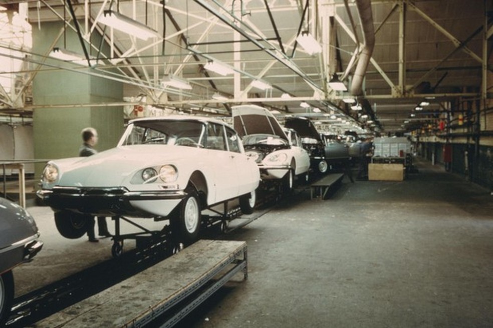 O três-volumes começou a ser produzido em 1955 e só saiu de linha 20 anos depois. Foram 1.456.115 unidades vendidas (Foto: Divulgação) — Foto: Auto Esporte