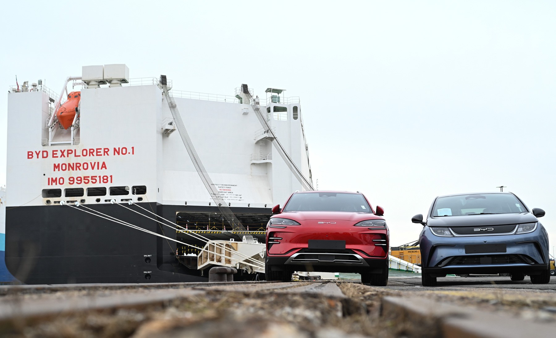 Marcas tentam minar carros elétricos importados sem dar opções nacionais