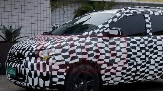 Chevrolet Spin 2019 reestilizada é flagrada em testes