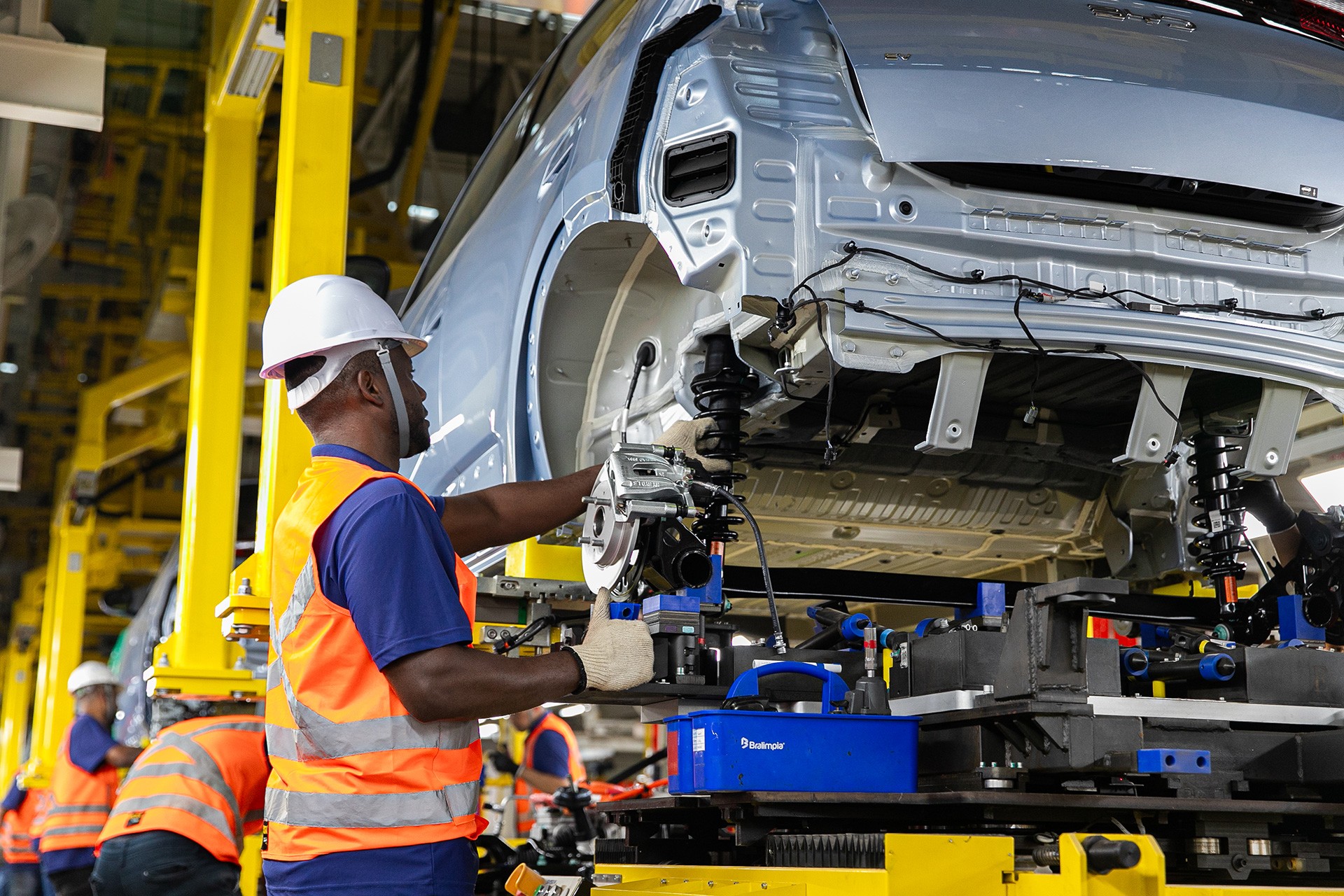 Por que o governo atendeu à BYD em decisão polêmica sobre montagem SKD