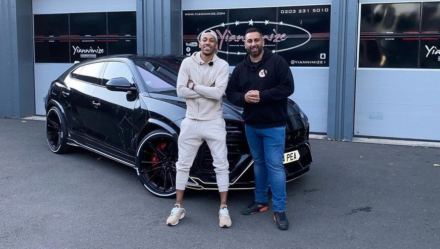 Lamborghini Urus Aubameyang