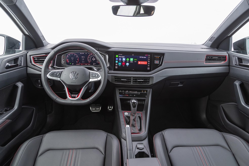 Volkswagen Nivus GTS é cheio de detahes vermelhos — Foto: Renato Durães