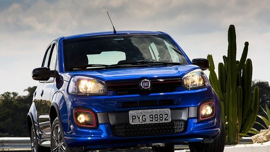 Fiat Uno 2018 chega às lojas com mudanças nos nomes das versões
