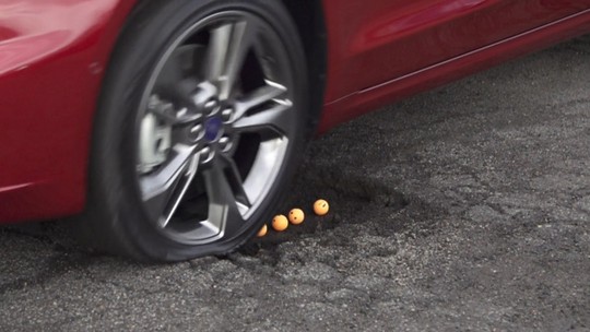 Ford Fusion ganha tecnologia que reduz impacto de buracos de rua
