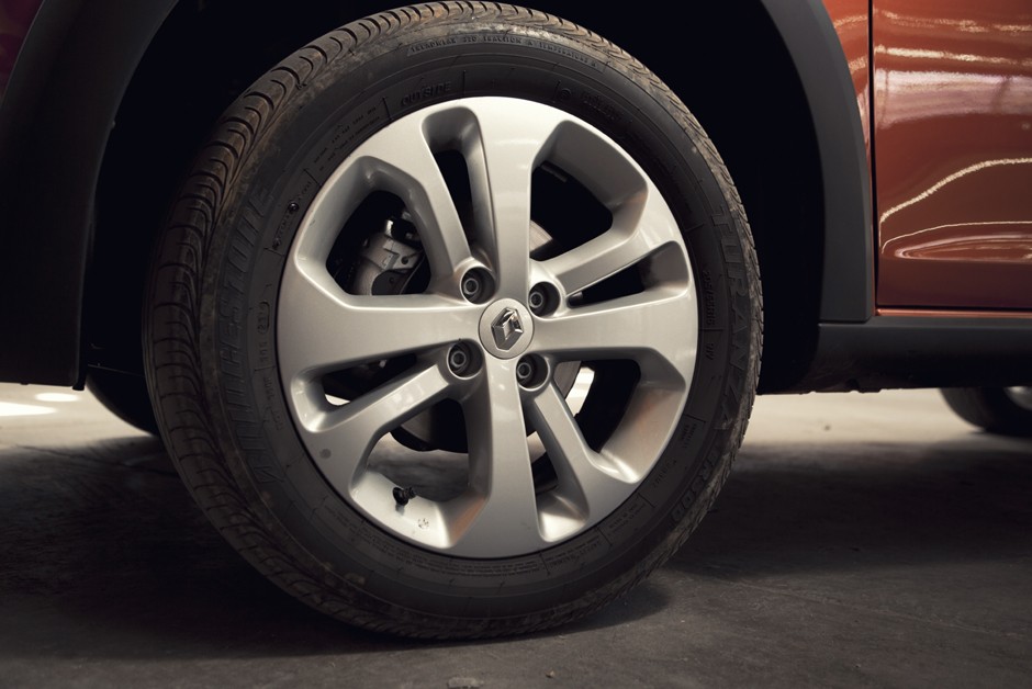 Renault Sandero Stepway 2015