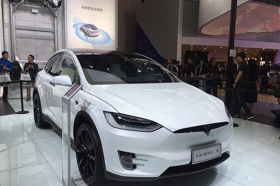 Tesla Model X no Salão de Pequim 2016 (Foto: Michelle Ferreira/Auto News Brasil) — Foto: Auto Esporte