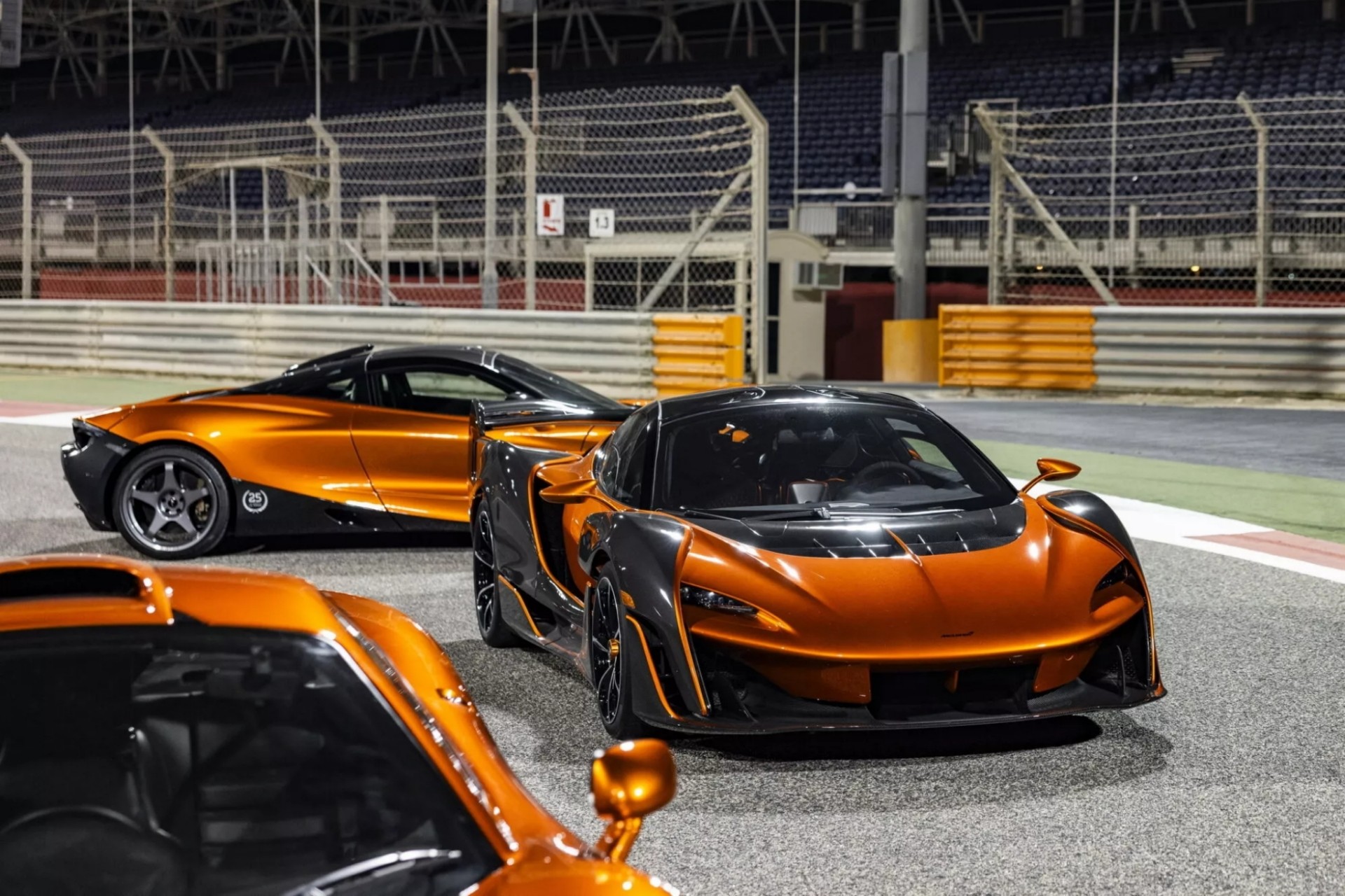 Coleção impecável de carros da McLaren está à venda por R$ 380 milhões