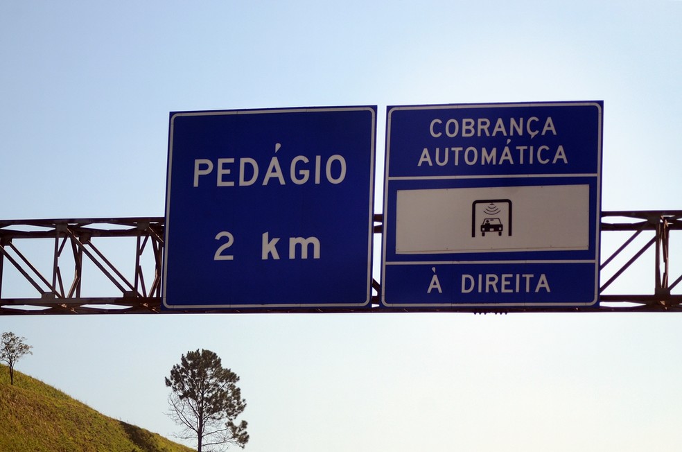 Sem leis de isenção de taxa de pedágio aprovada, cidadãos que não efetuarem o pagamento do valor estipulado estão sujeitos à multa e pontos na CNH — Foto: André Schaun/Auto News Brasil