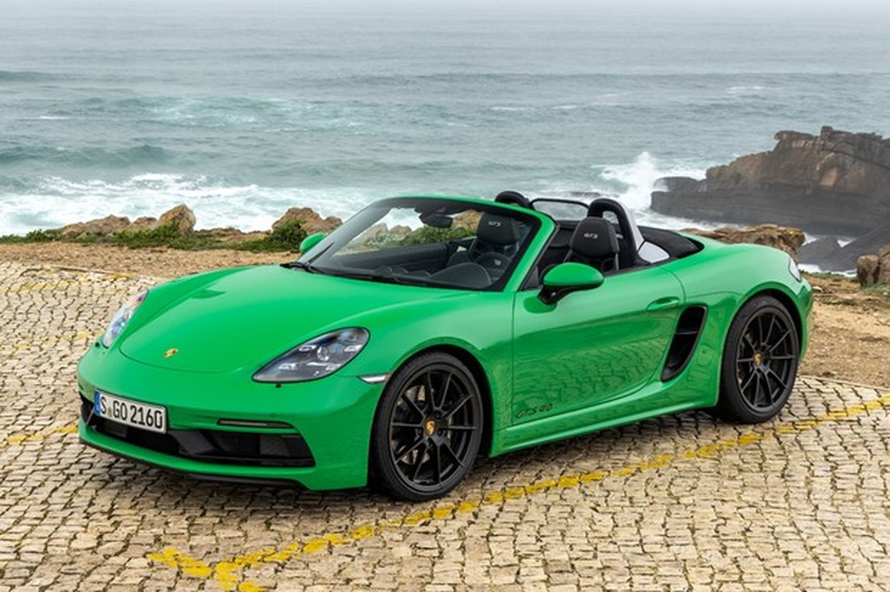 Tom verde do Boxster GTS não colaborou para a discrição (Foto: Divulgação) — Foto: Auto Esporte