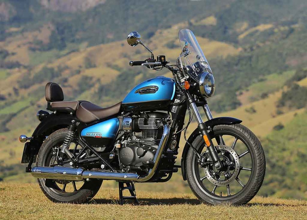 Royal Enfield Meteor 350 tem estilo clássico por valor em conta — Foto: Divulgação