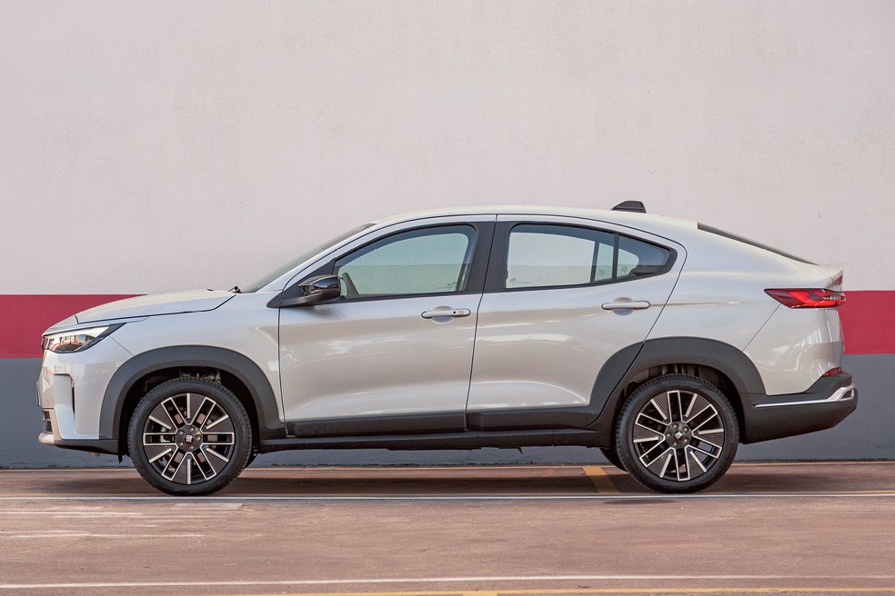 Fastback é o veículo mais completo já produzido pela Fiat no Brasil — Foto: Renato Durães/Auto News Brasil