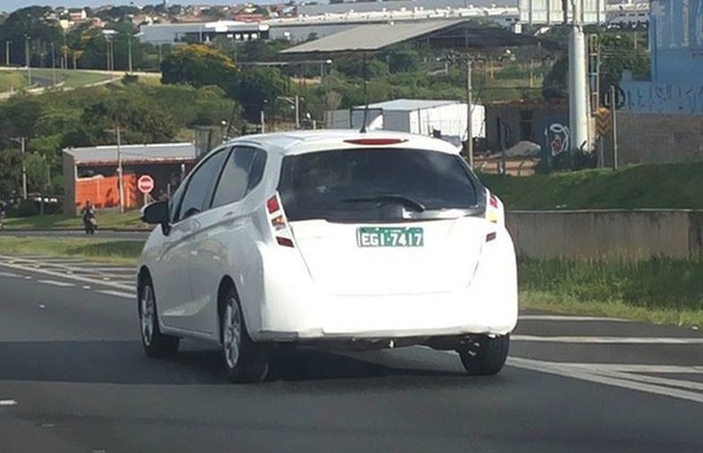 Novo Honda Fit é flagrado rodando próximo à cidade de Sumaré (SP) (Foto: Marcelo Trindade) — Foto: Auto Esporte