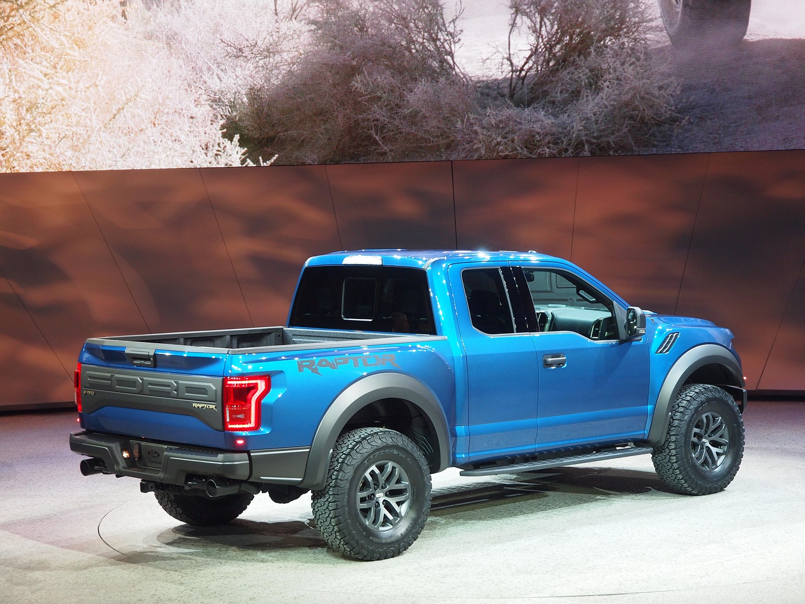 Ford F-150 Raptor no Salão de Detroit 2015