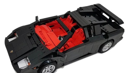Já pensou em ter uma Lamborghini Diablo (de Lego) para chamar de sua?