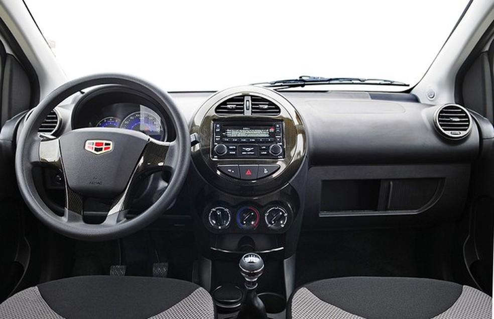 Interior do Geely GC2 (Foto: Divulgação) — Foto: Auto Esporte