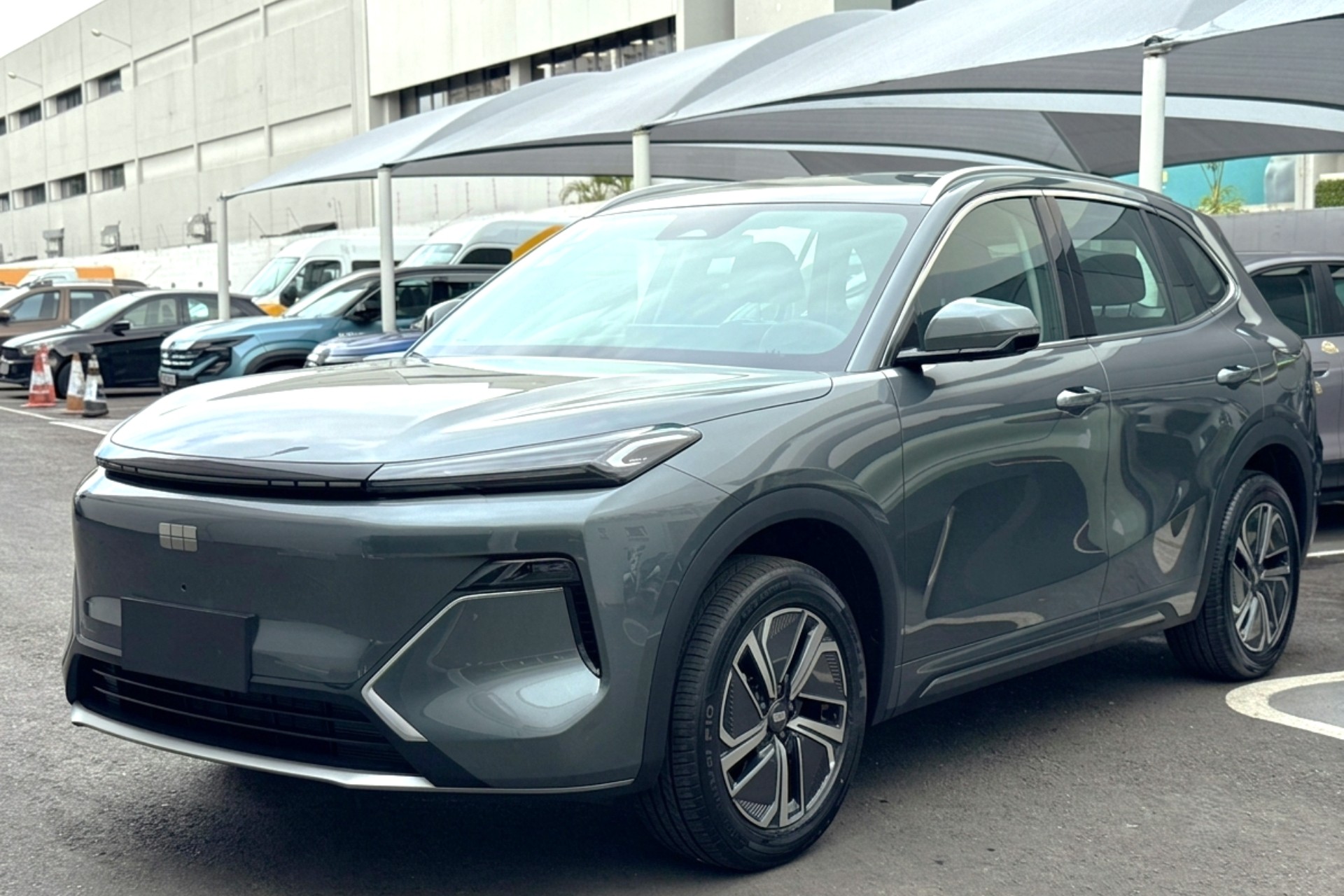 Geely EX5 EM-i Pro é vendido com bônus mais barato que Volkswagen T-Cross
