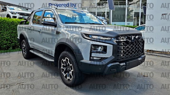 Flagra: JAC Hunter, caminhonete chinesa anti-Hilux, exibe visual definitivo