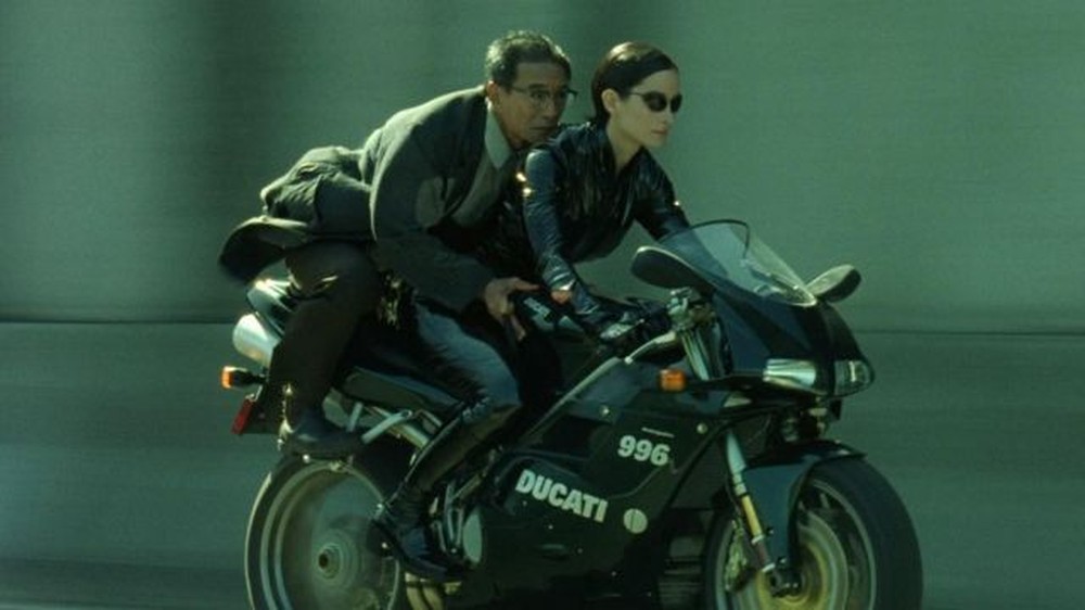 Ducati 996 de Matrix Reloaded foi sonho de consumo dos anos 2000