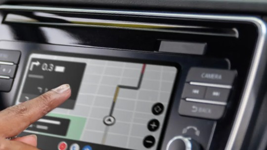Uber: motoristas agora podem aceitar corridas pelo Android Auto