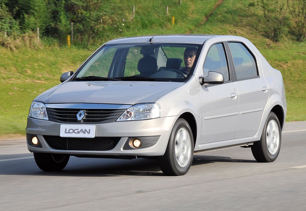 Renault Logan 2011 ainda é da primeira geração — Foto: Divulgação